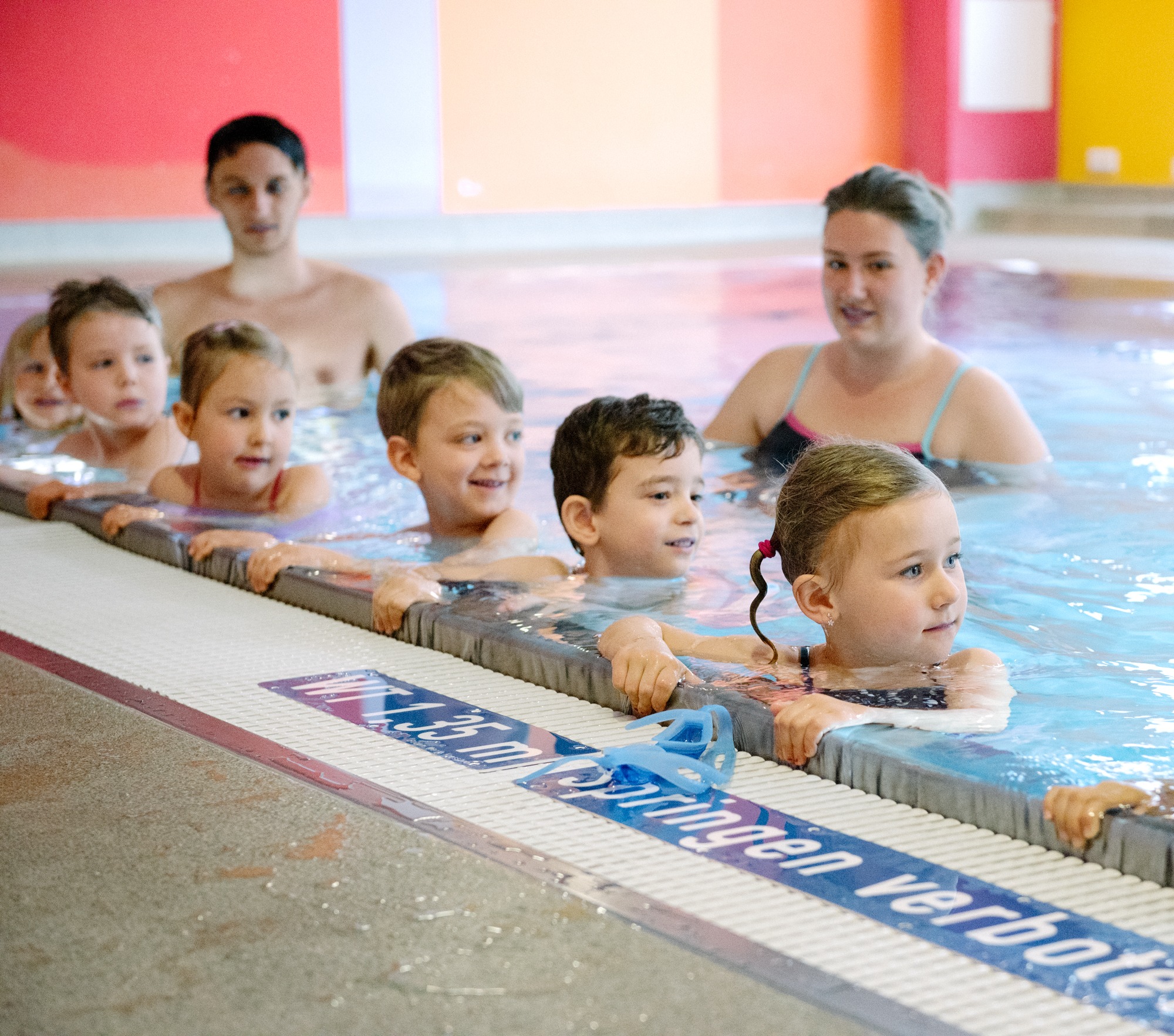 Schwimmen lernen bei der Schwimmschule Wassermäuse